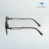#c-32-black-grey