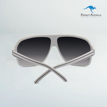 #c-10-silver-white