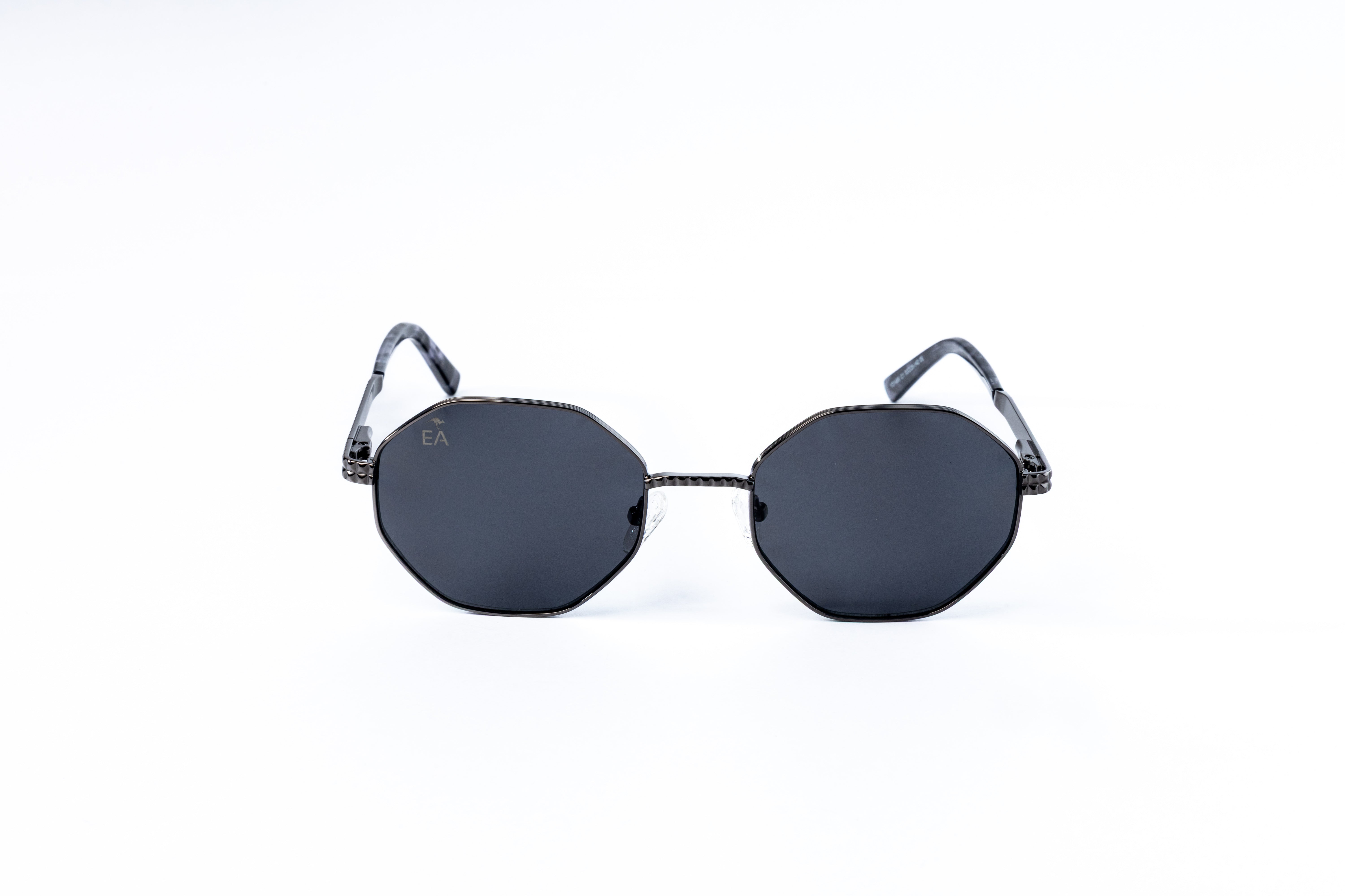 Riviera Noir