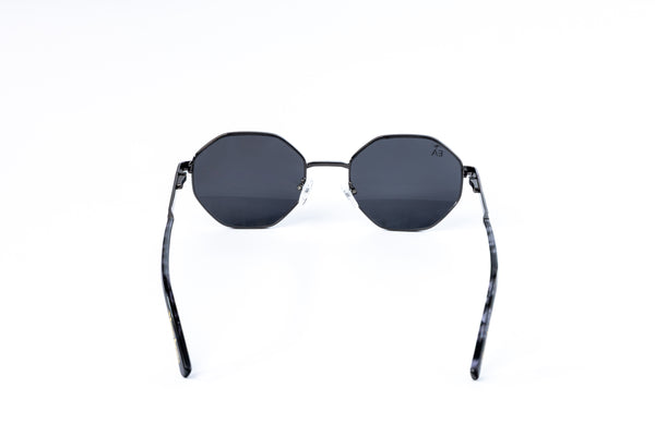 Riviera Noir
