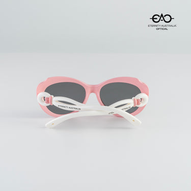 #light-pink-white