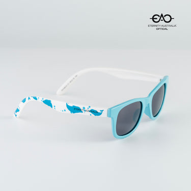 #skyblue-white